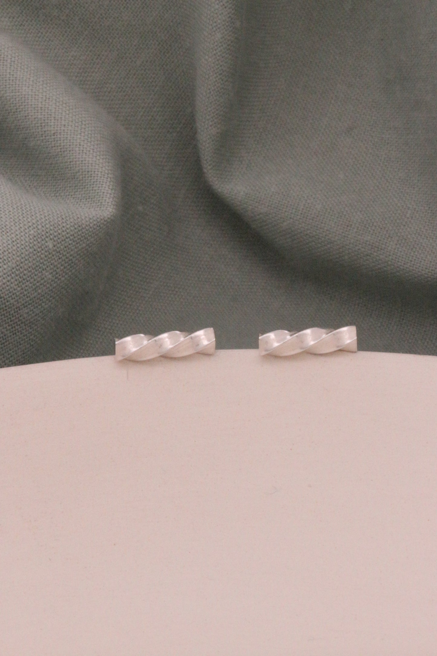 The twist studs