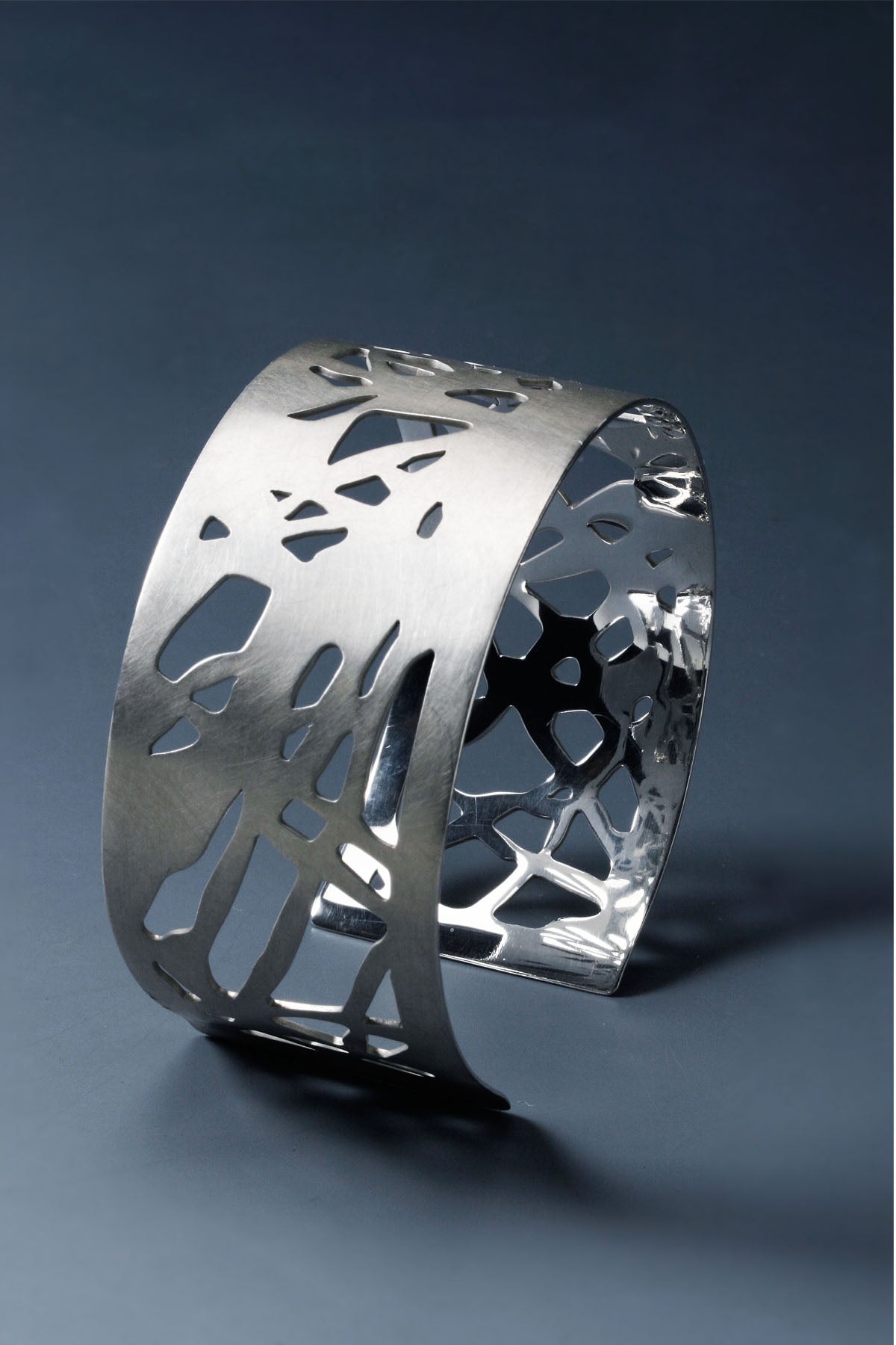 Tree bathing bracelet
